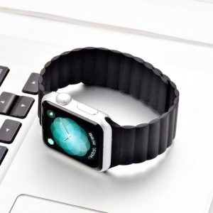 Apple Watch Series 7 45mm Magnetic Watchband